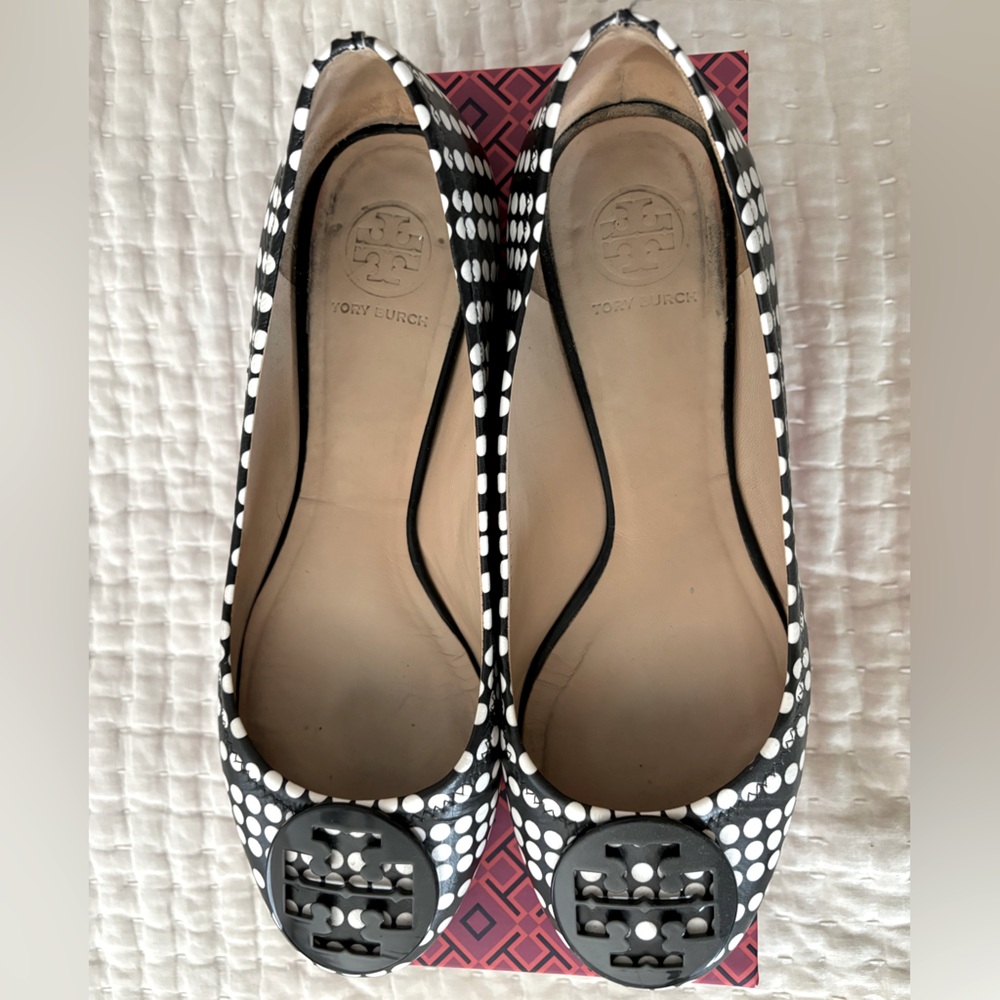 Tory Burch Small Marple Dot Reva Ballet Flat: Black & Ivory